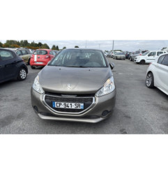 Attache ceinture arriere droit PEUGEOT 208 1