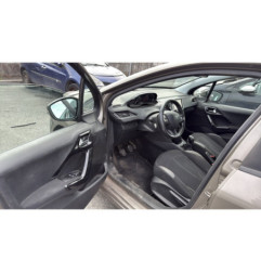 Attache ceinture arriere droit PEUGEOT 208 1