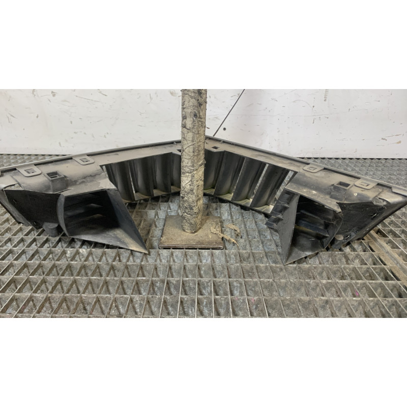 Calandre RENAULT VEL SATIS Photo n°4