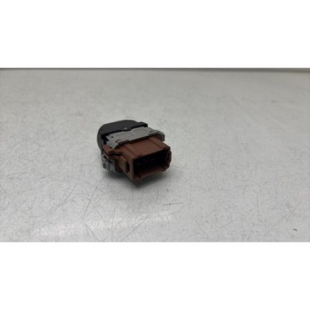 Interrupteur de leve vitre arriere droit RENAULT VEL SATIS