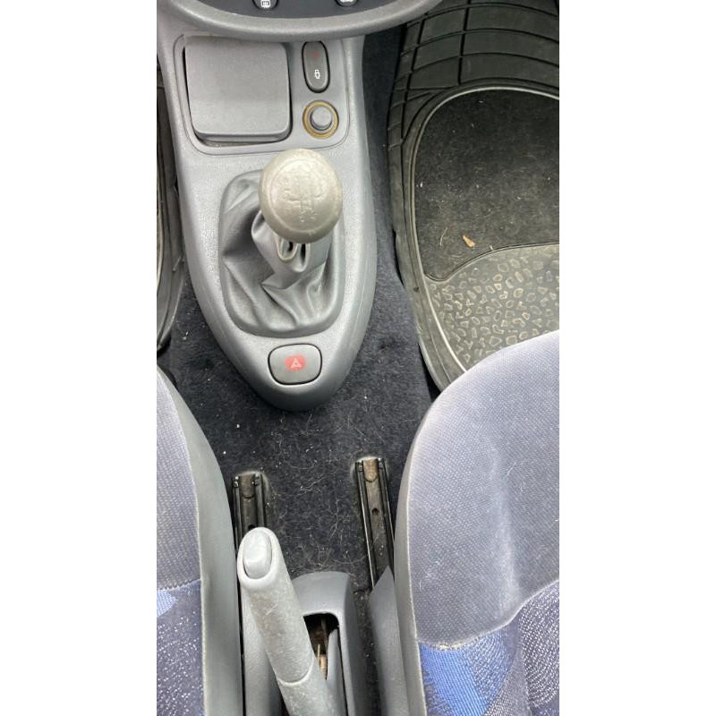 Pare choc avant RENAULT CLIO 2 Photo n°15