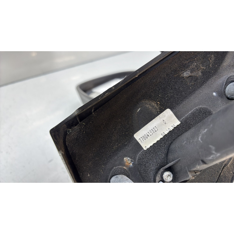 Retroviseur gauche RENAULT CLIO 2 Photo n°4