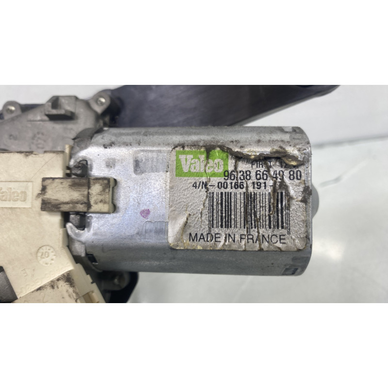 Moteur essuie glace arriere PEUGEOT 206 Photo n°2