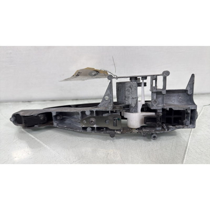 Poignee porte avant droit PEUGEOT PARTNER 2 Photo n°4