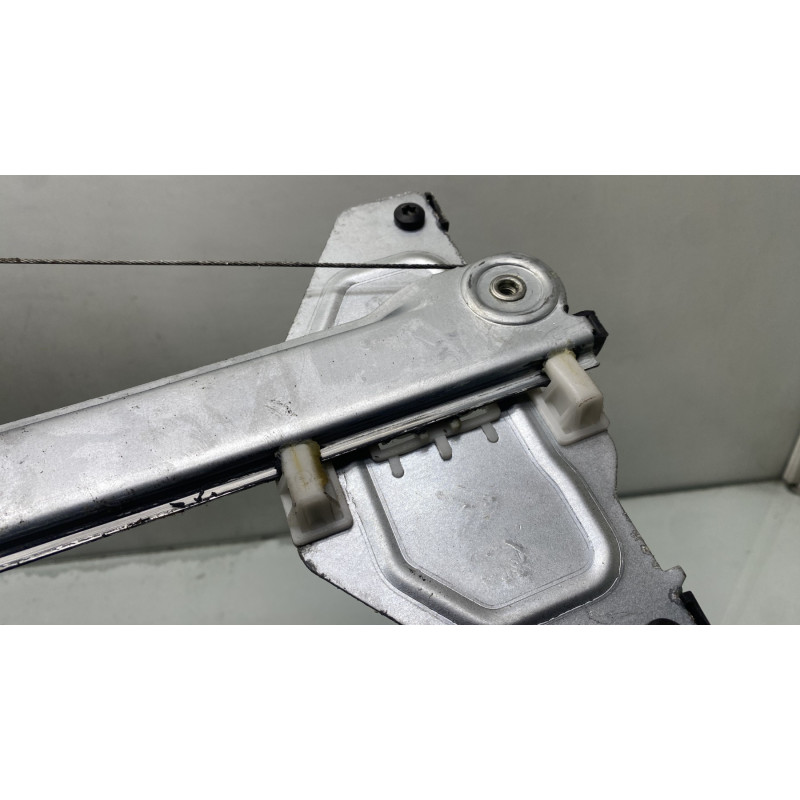 Leve vitre electrique avant droit PEUGEOT PARTNER 2 Photo n°4