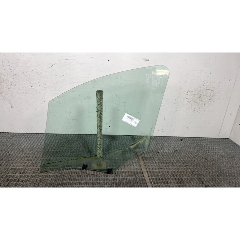 Vitre avant droit PEUGEOT PARTNER 2 Photo n°4