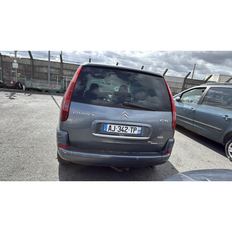 Malle/Hayon arriere CITROEN C8 Photo n°11
