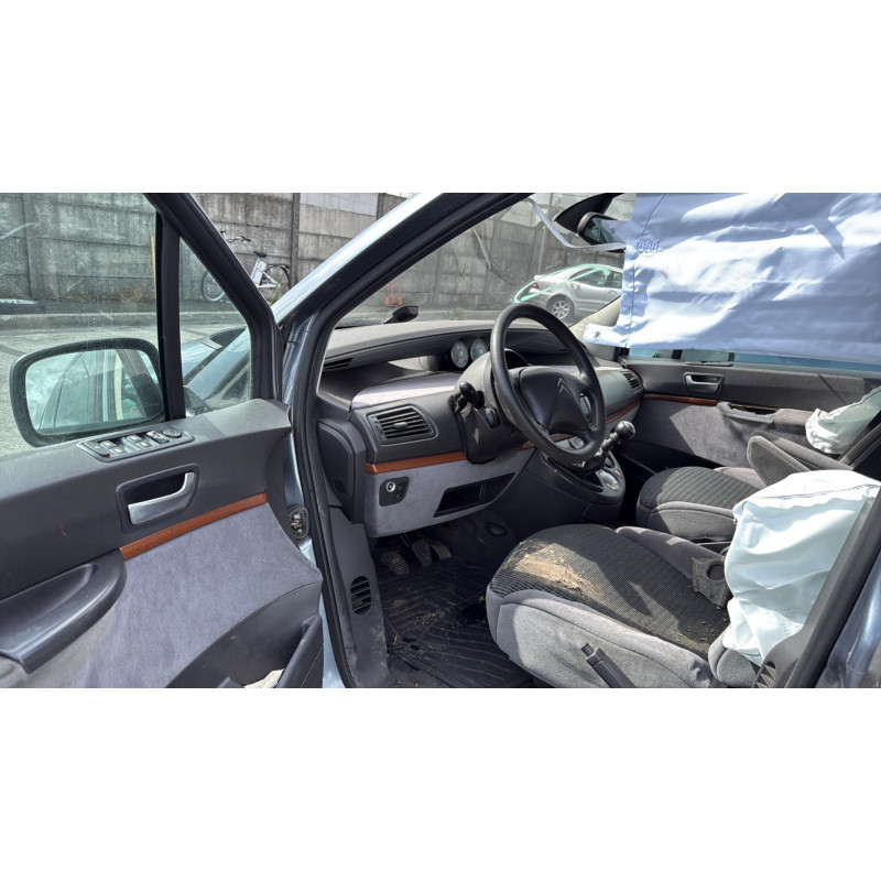 Malle/Hayon arriere CITROEN C8 Photo n°17