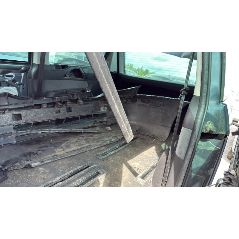 Malle/Hayon arriere CITROEN C8 Photo n°18