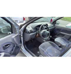Pare choc avant RENAULT CLIO 2