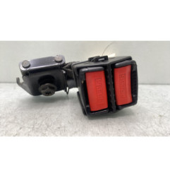 Attache ceinture arriere droit RENAULT CLIO 2