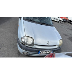Attache ceinture arriere droit RENAULT CLIO 2