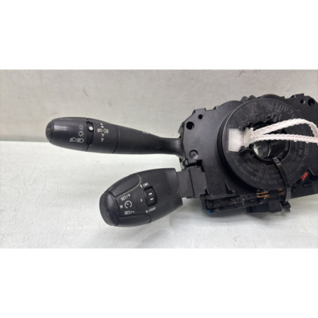 Com (Bloc Contacteur Tournant+Commodo Essuie Glace+Commodo Phare) CITROEN C3 1