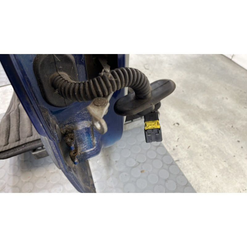 Porte arriere droit RENAULT CLIO 2 Photo n°5