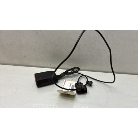 Attache ceinture avant gauche CITROEN BERLINGO 2