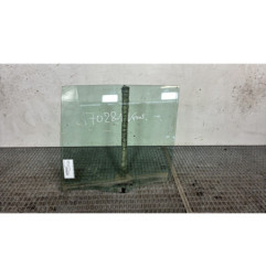 Vitre arriere gauche RENAULT MODUS Photo n°1