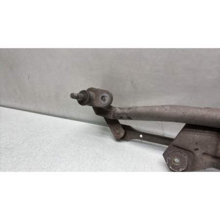 Moteur essuie glace avant PEUGEOT 106