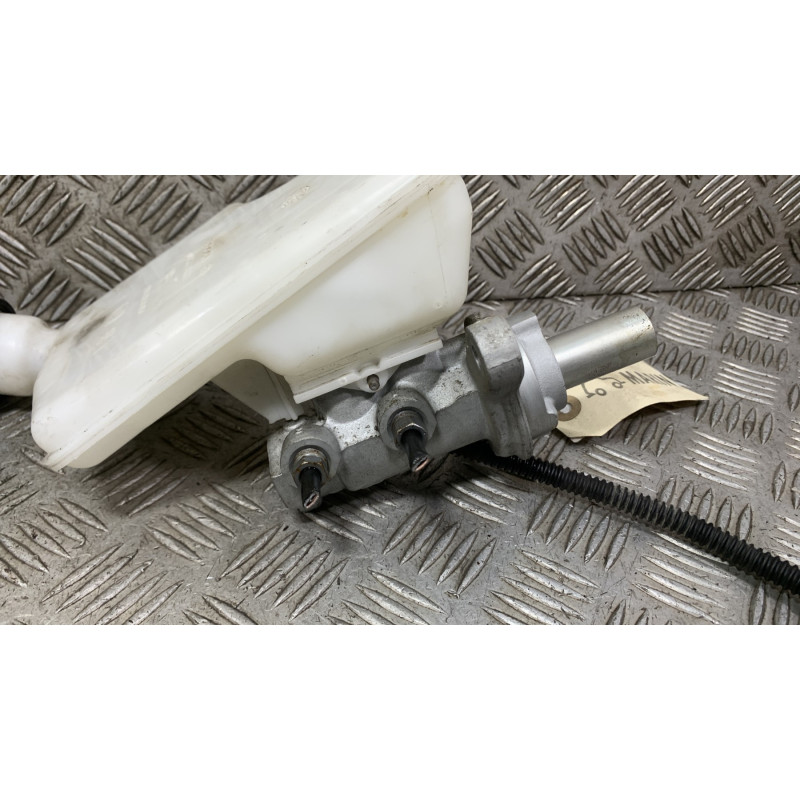 Maitre cylindre (freinage) CITROEN C3 2 Photo n°4