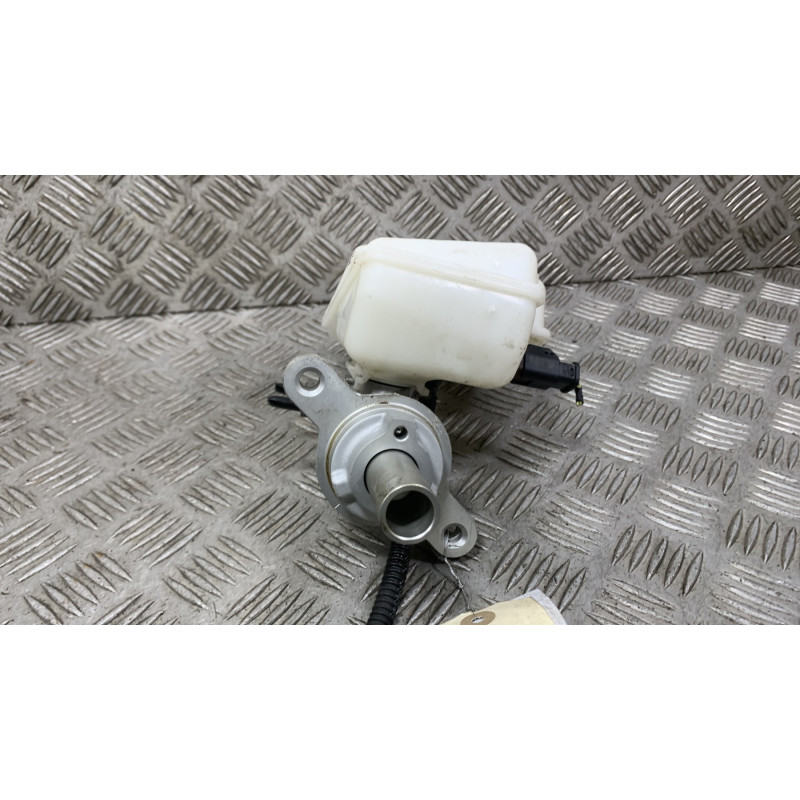 Maitre cylindre (freinage) CITROEN C3 2 Photo n°5