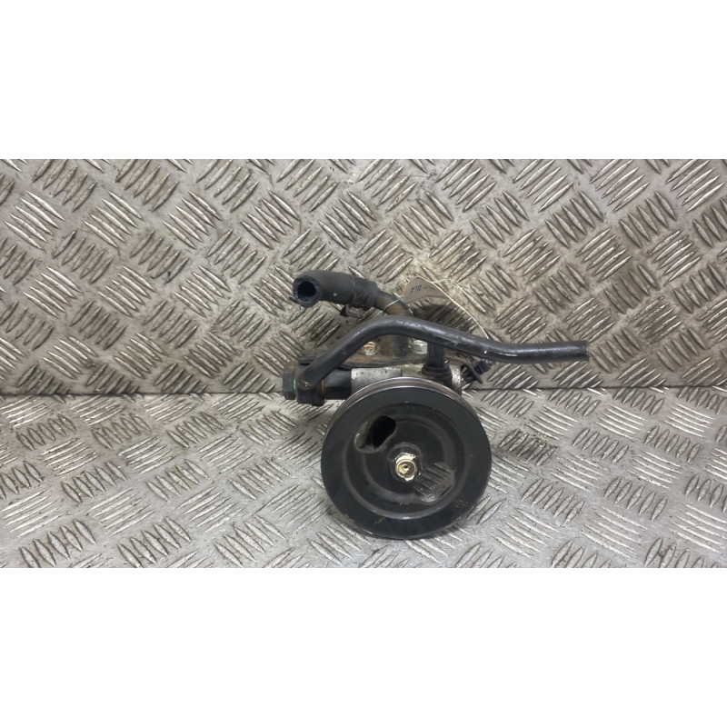 Pompe de direction KIA RIO 2 Photo n°1