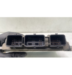 Calculateur moteur PEUGEOT 207
