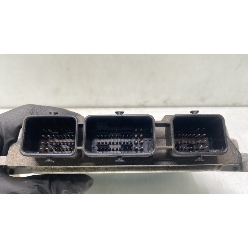 Calculateur moteur PEUGEOT 207 Photo n°3