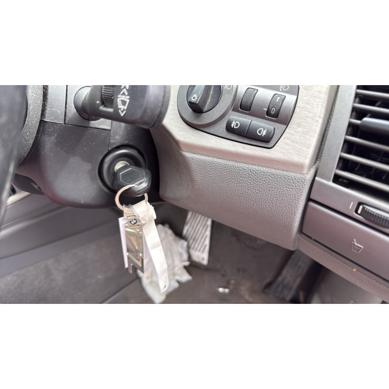 Poignee porte avant droit BMW Z4 E85 Photo n°16