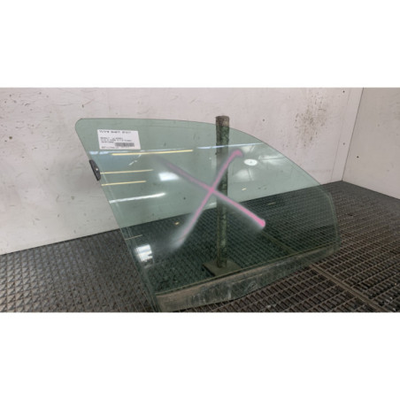 Vitre avant droit RENAULT CLIO 2