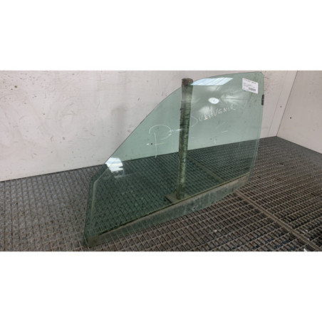 Vitre avant gauche RENAULT CLIO 2