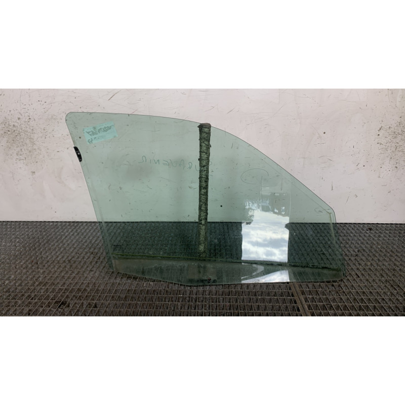 Vitre avant gauche RENAULT CLIO 2 Photo n°4