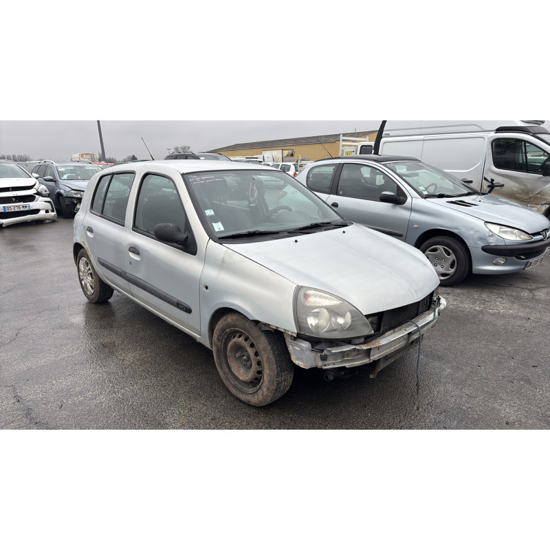 Vitre avant gauche RENAULT CLIO 2 Photo n°6