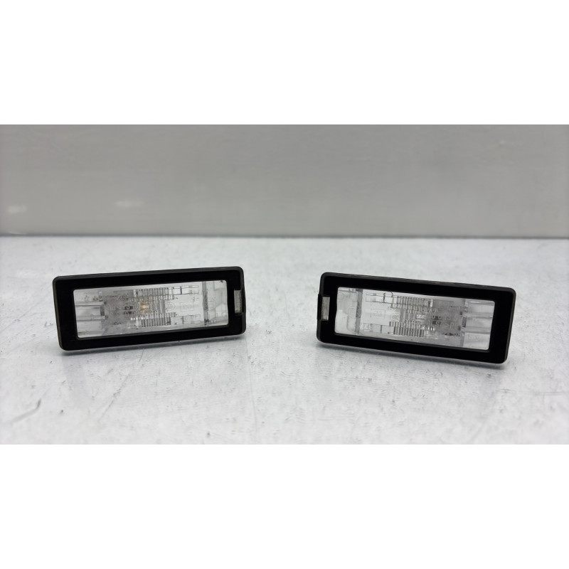 Eclairage de plaque RENAULT SCENIC 3 Photo n°1