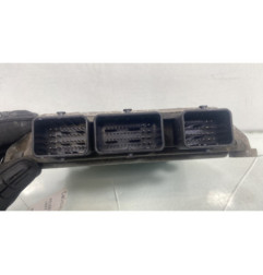 Calculateur moteur PEUGEOT 1007