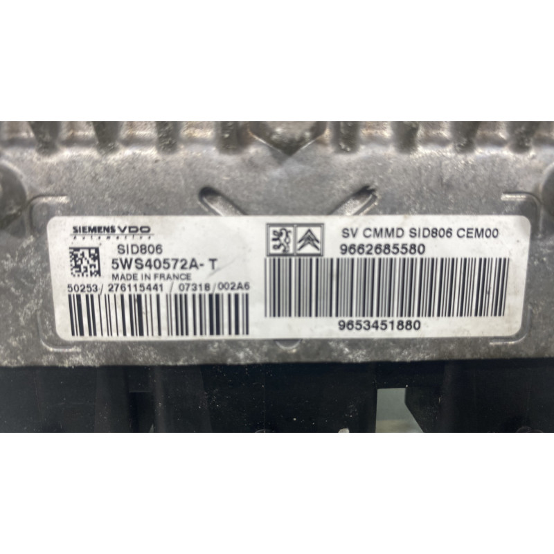 Calculateur moteur PEUGEOT 1007 Photo n°4