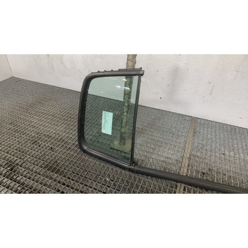 Custode arriere droit (porte) RENAULT CLIO 2 Photo n°3