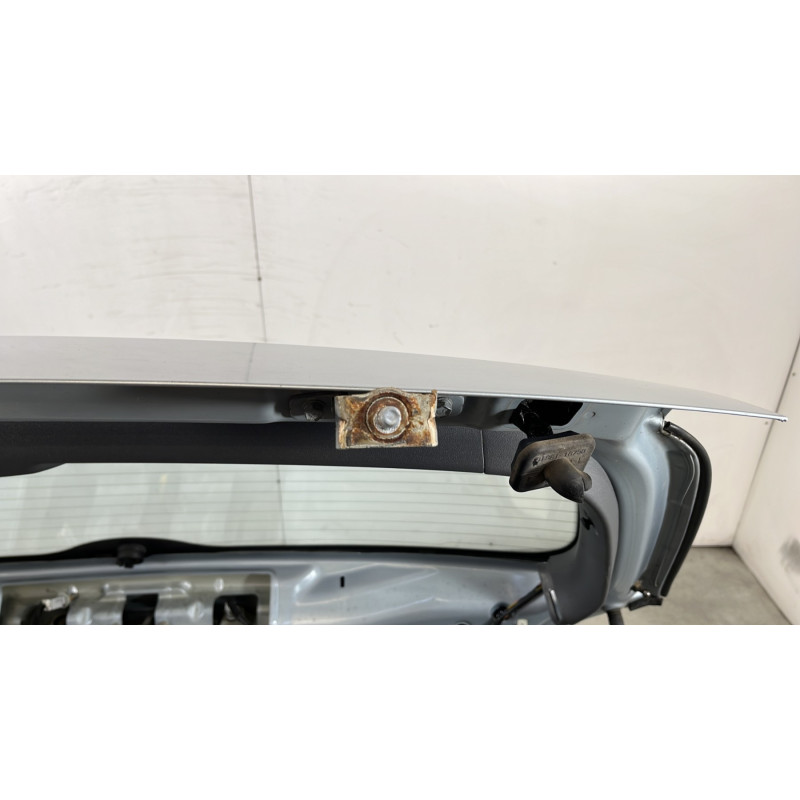 Malle/Hayon arriere KIA RIO 2 Photo n°8