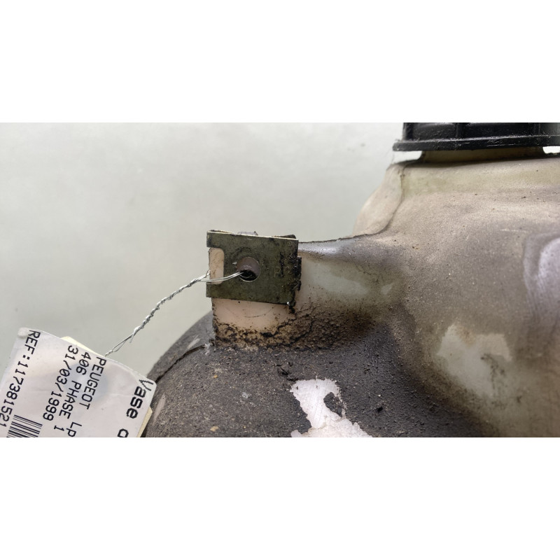 Vase de lave glace PEUGEOT 406 Photo n°4