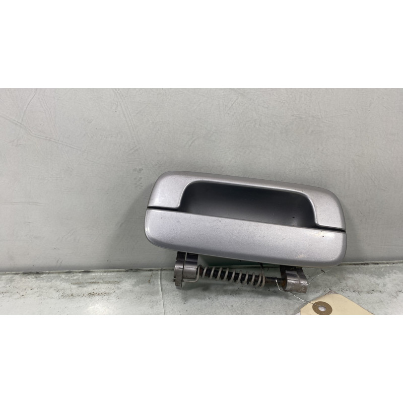 Poignee porte arriere droit PEUGEOT 406 Photo n°1