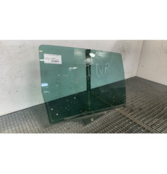 Vitre arriere droit PEUGEOT 307