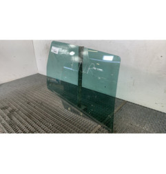 Vitre arriere droit PEUGEOT 307