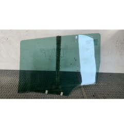 Vitre arriere droit PEUGEOT 307
