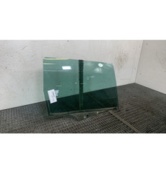 Vitre arriere droit PEUGEOT 307