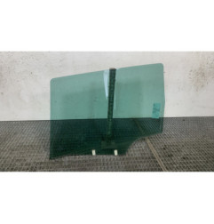 Vitre arriere droit PEUGEOT 307