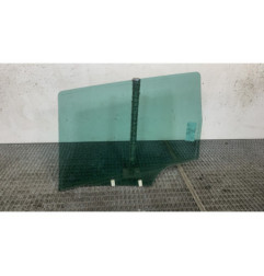 Vitre arriere droit PEUGEOT 307