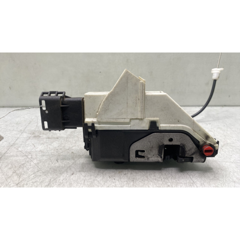 Serrure arriere droit PEUGEOT 308 1 Photo n°3
