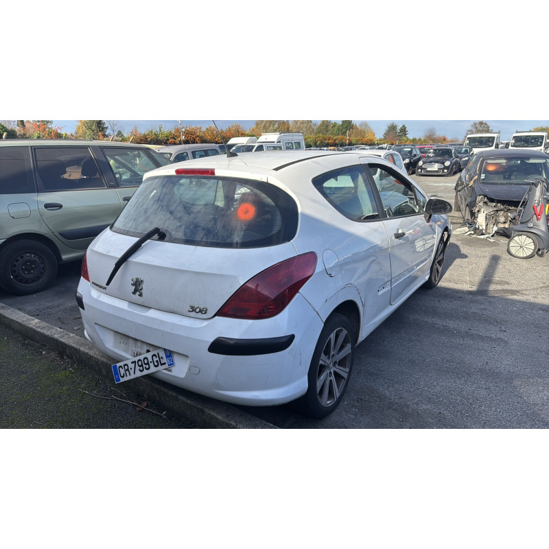 Vitre avant gauche PEUGEOT 308 1 Photo n°8