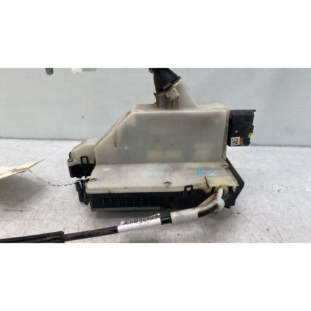 Serrure avant droit PEUGEOT 208 1