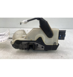 Serrure avant gauche PEUGEOT 208 1
