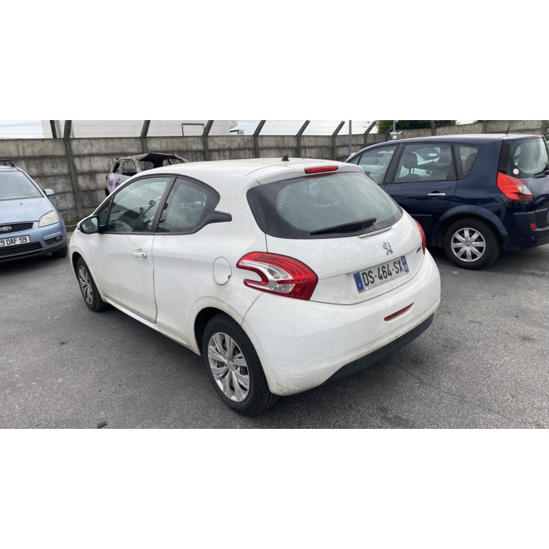 Serrure avant gauche PEUGEOT 208 1 Photo n°11
