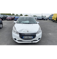 Cremaillere assistee PEUGEOT 208 1